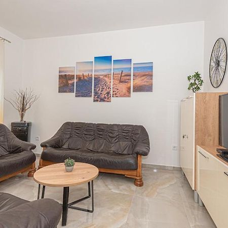 Holiday Home Gveric Vodice Extérieur photo
