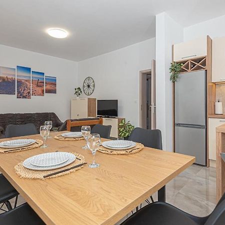 Holiday Home Gveric Vodice Extérieur photo