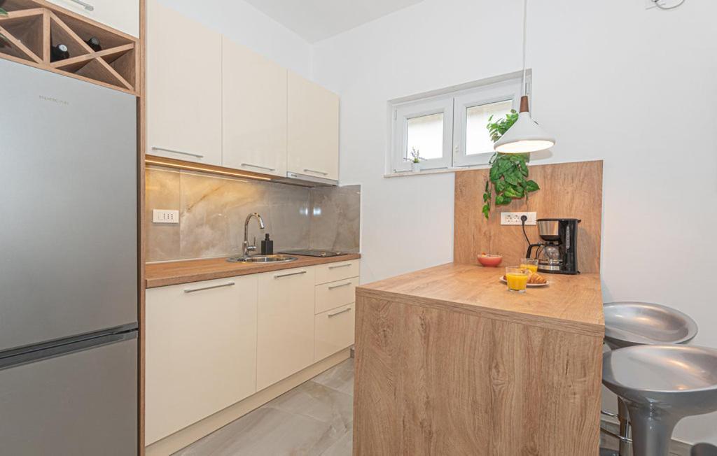 Holiday Home Gveric Vodice Extérieur photo