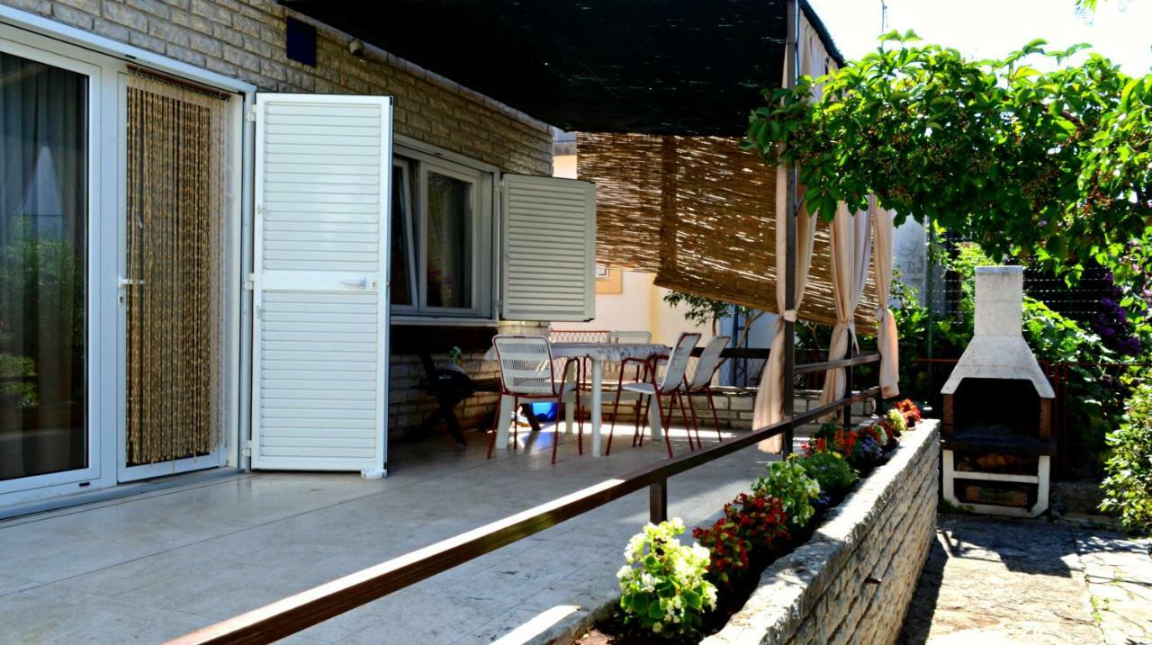 Holiday Home Gveric Vodice Extérieur photo